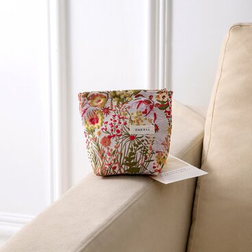 ジャガード織り　百花　上品　ミニコスメ　化粧ポーチ　サニタリーポーチ　薬入れ　インポート生地