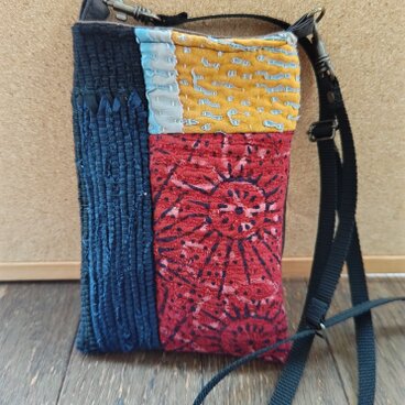ヴィンテージカンタキルト、ラリーキルト/裂織りパッチワーク携帯ショルダー