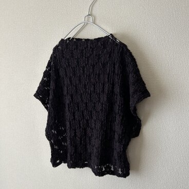 コットン系フラワーレースのベスト