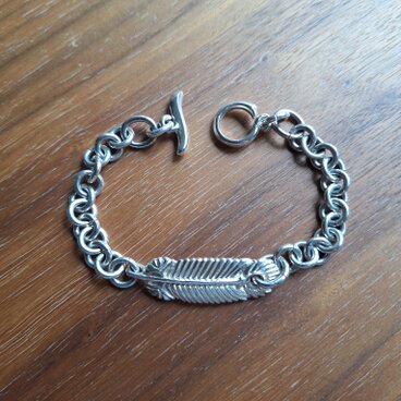 Peacock feather bracelet