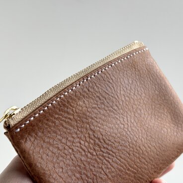 ファスナーポーチ ( テキサス ) ｜ イタリア産/革小物/お出かけ