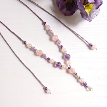 ローズクォーツとアメジストのＹ字フリーサイズネックレス　Y-2033