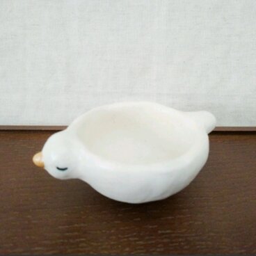 白い小鳥皿