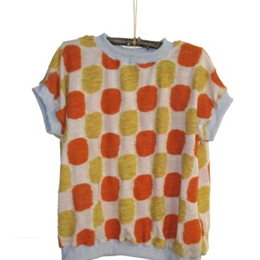 ベストーTシャツ　春秋はベスト、夏はTシャツ