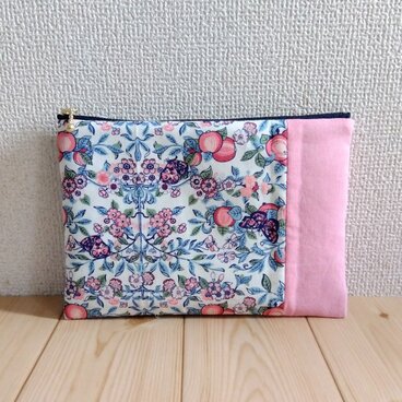 【感謝SALE】リバティ　大きめ20cmのフラットポーチ　内ポケット　オーチャード　ピンク　　206