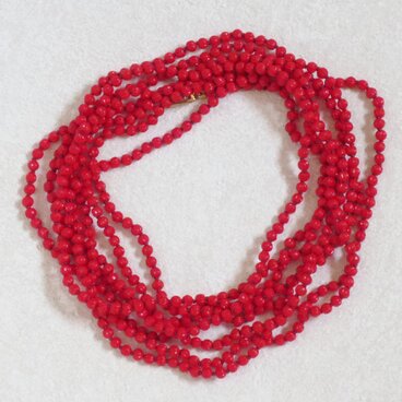 赤いプチパンプキンのロングネックレス