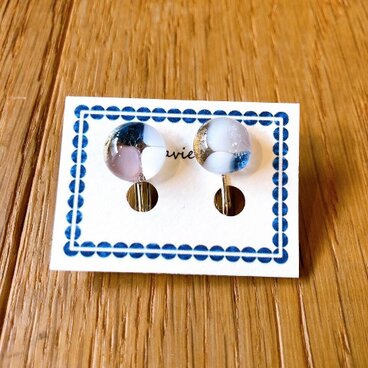 ガラスのイヤリング/クリアブルー