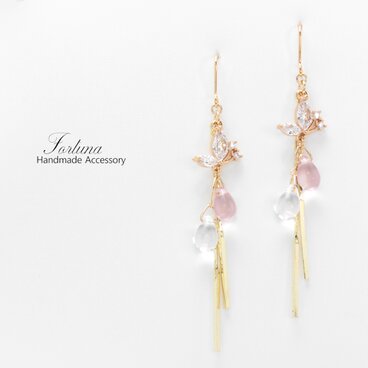 蝶がゆらゆら(1257) ピアス/イヤリング/ノンホールピアス/樹脂ピアス