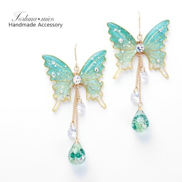 胡蝶~Green Gradation~(c18) ピアス/イヤリング/ノンホールピアス/樹脂ピアス