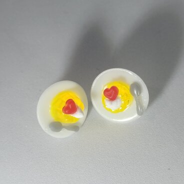 ポップなネオンカラーのゼリーのピアス（レモン）