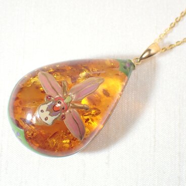 蒔絵ペンダント ”マルハナバチラン”