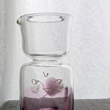 小ぶりな水差し