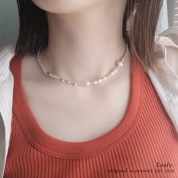 clear＆silver 淡水パールのビーズネックレス　ビーズアクセサリー　マンテル　クリア　シルバー　夏アクセサリー　おしゃれ