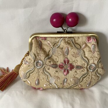 インド刺繍　木玉親子がま口ミニ財布