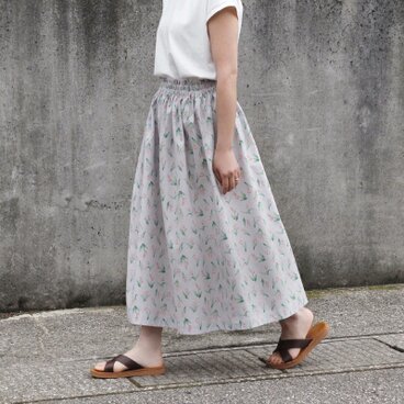 チューリップ柄 綿麻ギャザースカート（ライトグレー）リネン 麻 ロング マキシ ポケット