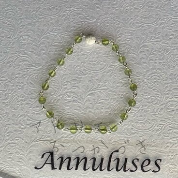 ラウンドペリドットブレスレット