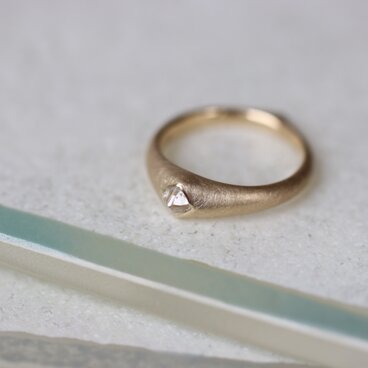 アンカットダイヤモンド（ダイヤ原石）リング【K18】