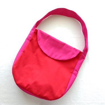 【情景バッグ】フラップワンショルダーバッグ／レッド×チェリーピンク