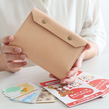 診察券がたくさん入るお薬手帳ケース LF-004 ヌメ革ALL レザー 革 お薬手帳入れ 診察券ケース お薬手帳ケース