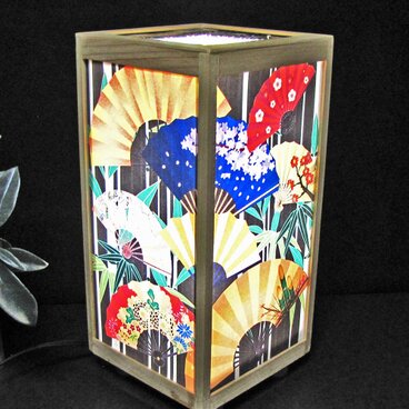 ◆華燭の宿り木=「笹竹舞扇」／美を高めるラミネート／LED昼白色･桧枠造・フイルム加工・軽量／至福の灯火!!