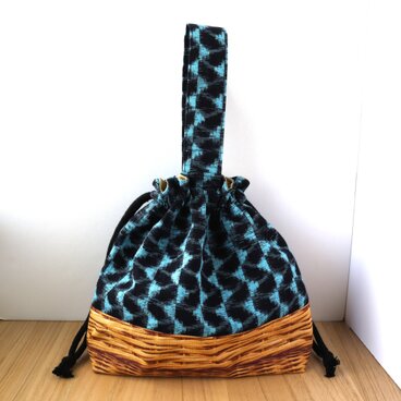 3/31販売終了！セール✨ワンハンドル巾着バッグ　一点限定　かごバッグ風　巾着トート　和風　春夏　ブラック　ギフト　No.75