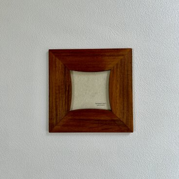 チーク無垢材を天然オイルで仕上げたフォトフレーム