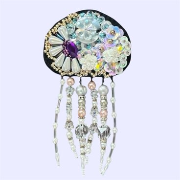 クラゲブローチ