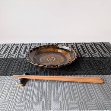飴色の花びら小皿　【手仕事　民藝　和　陶器】