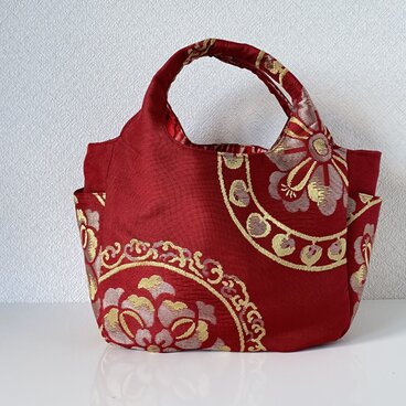 帯バッグ〜サイドポケットのトートバッグ〜　