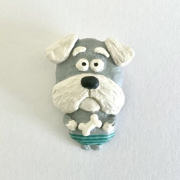 ブローチ　ミニチュアシュナウザー（大好きな骨）