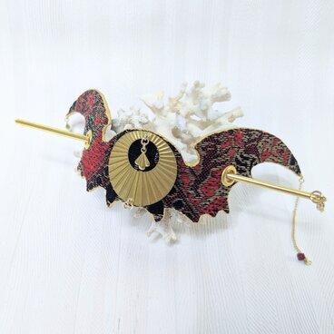 マジェステ　（蝙蝠）