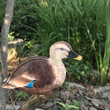 本革　鳥　カルガモ　ポーチ