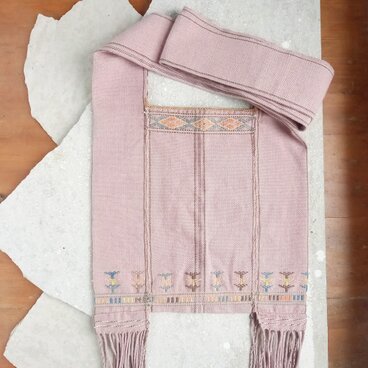 カレン族の草木染め手織りショルダーバッグ / くすみパープル 植物柄 / 手縫い 1点もの