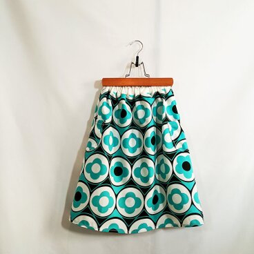 [62]	la jupe imprimée MQ [キッズ商品]