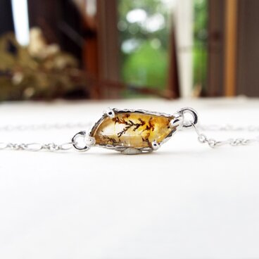 【一点物】デンドリティッククォーツのブレスレット（茜空）