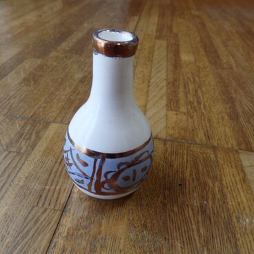 陶器　一輪挿し　オリエンタル風