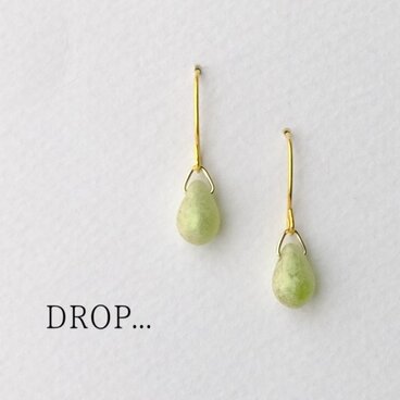 d229-29【抹茶ミルク】しずくドロップのシンプルピアス(パーツ変更可能)