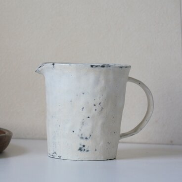 白化粧ピッチャー【109】