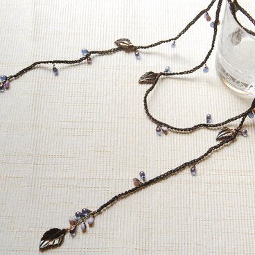 マザーオブパールの秋のつる草のラリエット　