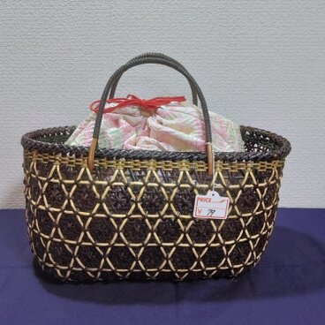 皮籐のバック　79