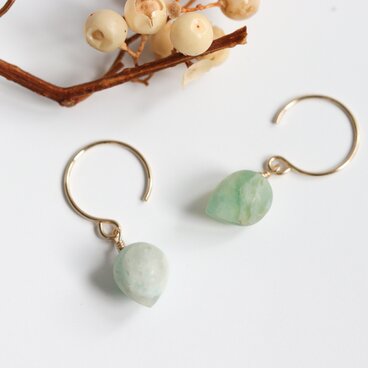 14kgf｜やわらかな質感を楽しむ｜オパールのピアス：B