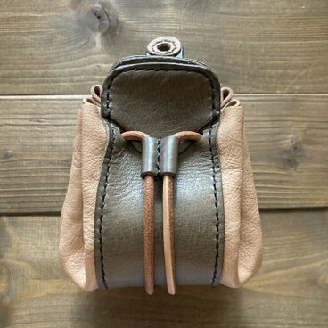 SLギャザーポーチ:Mサイズ(ピンクベージュ×グレー)