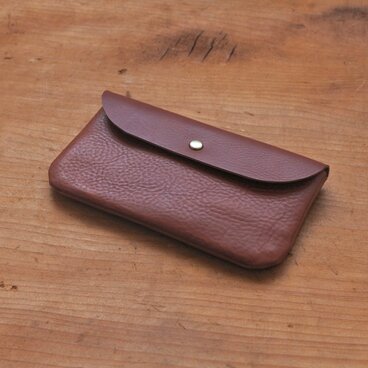 革を楽しむ、小さめな長財布