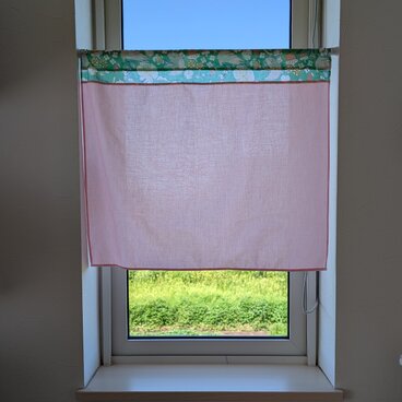 ♥️小窓カーテン♥️コットン100%♡ベビーピンク&優しいグリーンの小鳥柄♥️カフェカーテン♥️選べる3サイズ♥️