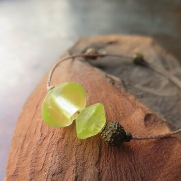 アンティーク　ウランガラス　＋　アフリカンブラス　＆　オリッサブラス　ブレスレット　百世 momotose（西）