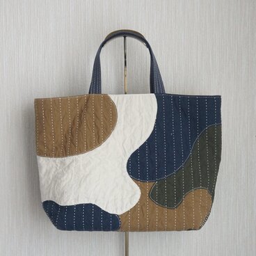 カモフラ風パッチワークの帆布トートバッグ