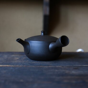 愛知県常滑産・梅原タツオさんのつくる常滑急須・浅丸・230cc