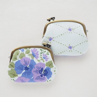 ■ヴィンテージ生地の横ひねりがま口コインケース■ panier(vf-e)