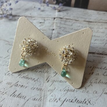 送料無料 ピアス シンプル クリア 透明 人気 きれいめ プレゼントにも