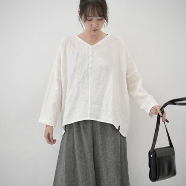 ベルギーリネンのゆったりトップス長袖 オフホワイト　No.370